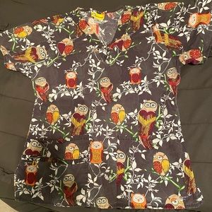 Wonderwink scrub top